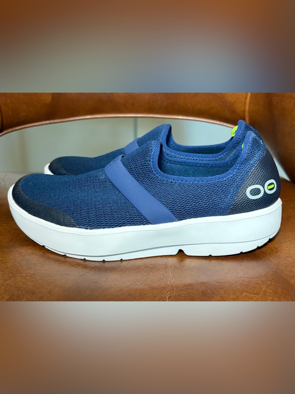 Oofos Womens OOmg Q1-1312020-3 Navy Blue Casual Shoes Sneakers Size 7.5